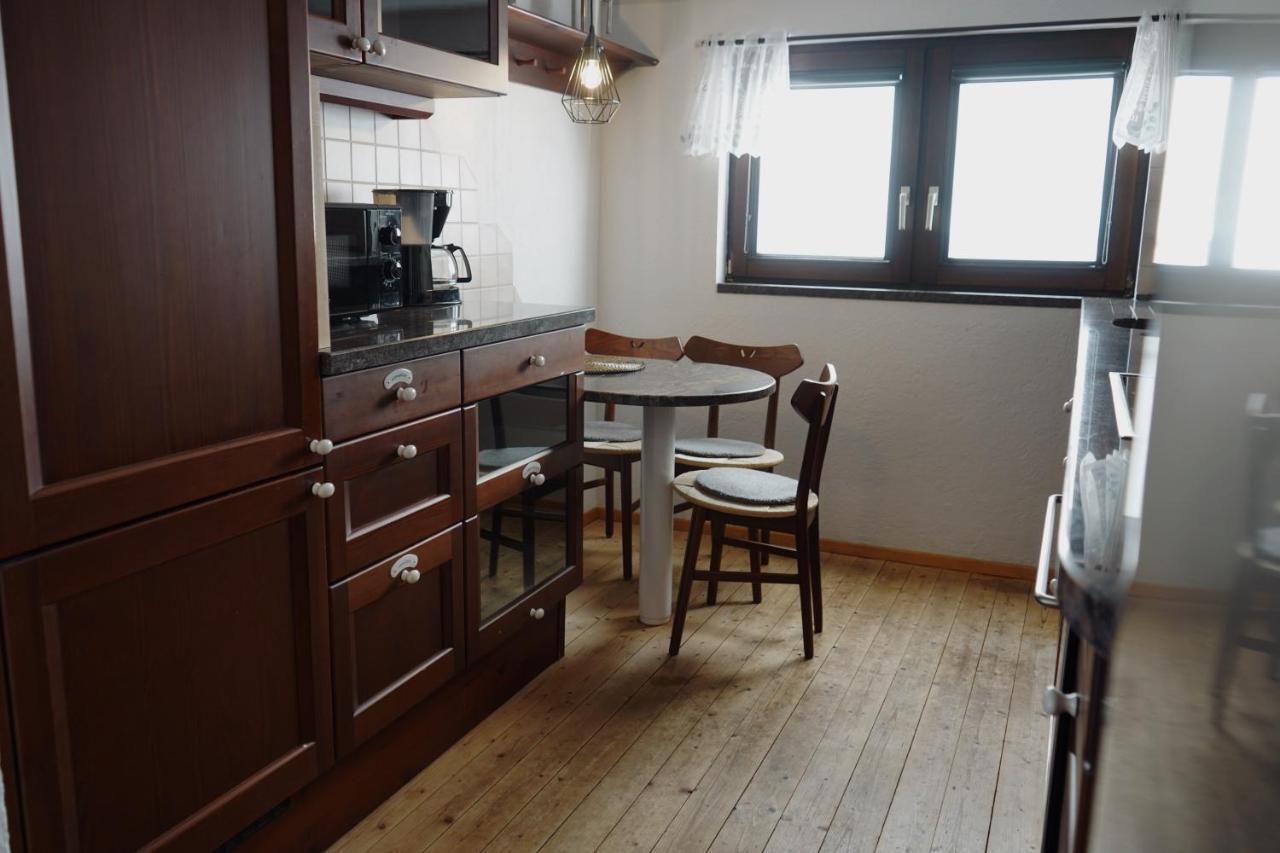 Unique: Geräumig - Bhf-nah - Parkplatz - Netflix Apartment *