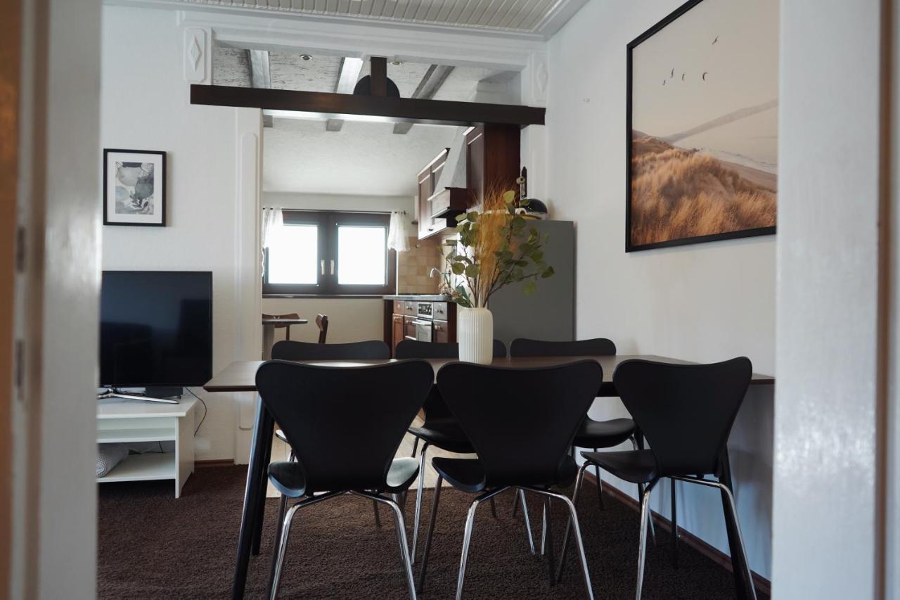 Apartment Unique: Geräumig - Bhf-nah - Parkplatz - Netflix Bremen
